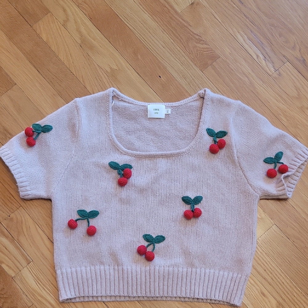 Cherry Appliqué Knit Crop Sweater